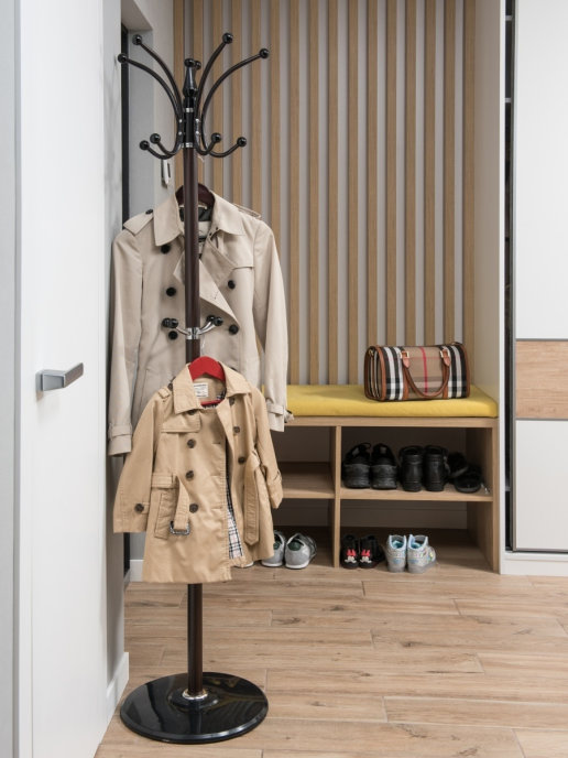 Вешалка Y-238 (коричневый)